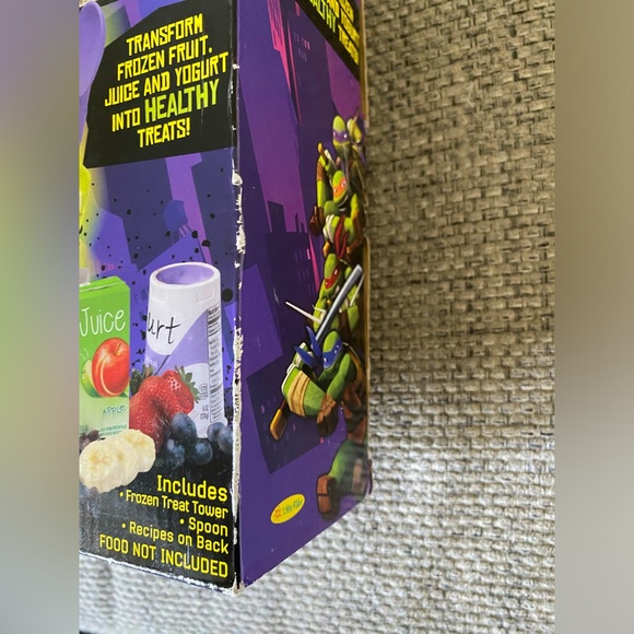Nickelodeon Teenage Mutant Ninja Turtles Frozen Treat Maker Model #1450 - Picture 9 of 13